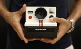 Instagif — камера Polaroid, «печатающая» гифки