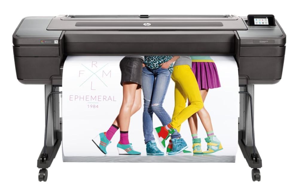 фото Плоттер HP Designjet Z9+dr PostScript 44" с комплектом для двухрулонной подачи и вертикальным резаком - зображення 1