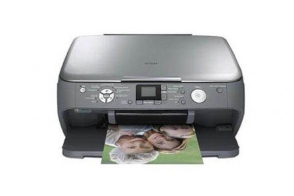 изображение МФУ Epson Stylus Photo RX580 с ПЗК и чернилами